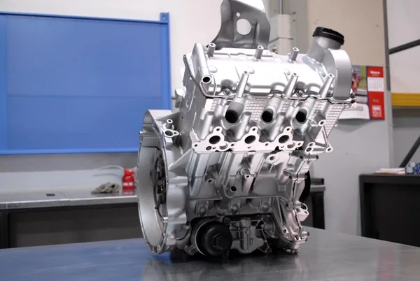 Differenza tra motore usato e rettificato - guida Autodemolitore F.lli Artuso Group S.r.l.